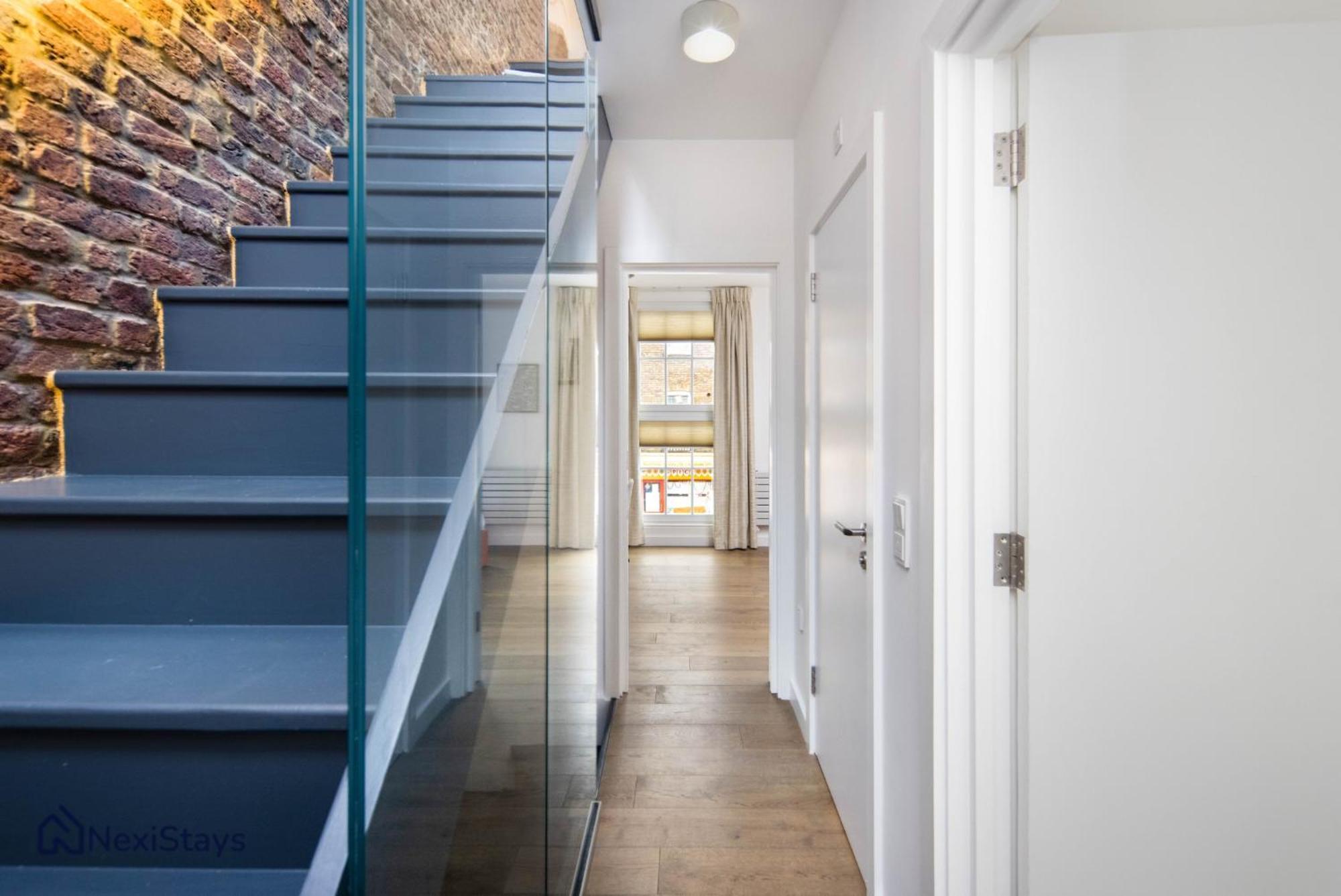 1 Min Walk To Euston Station, Modern Townhouse Londres Exterior foto
