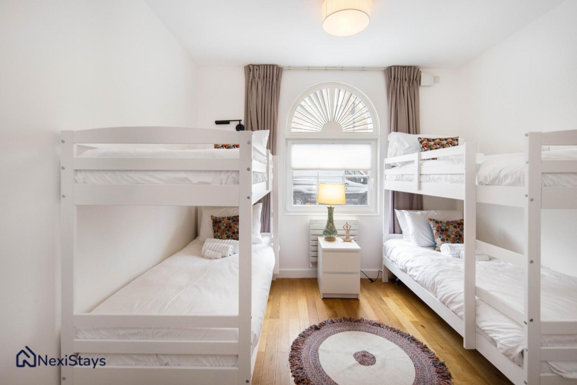 1 Min Walk To Euston Station, Modern Townhouse Londres Exterior foto